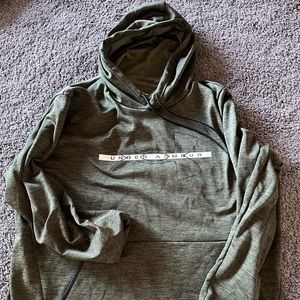 Men’s Under Armour Hoodies. XXL in excellent condition.